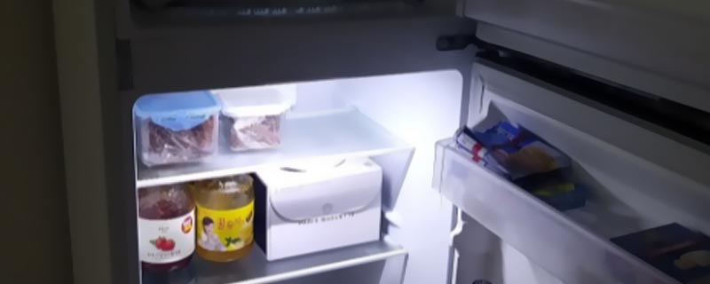 海尔冰箱冷藏室灯小圆灯一直闪
